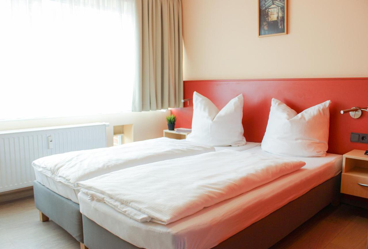 Prima Inn Ferienwohnungen Sonnenufer Am Ruppiner See Нойрупин Екстериор снимка